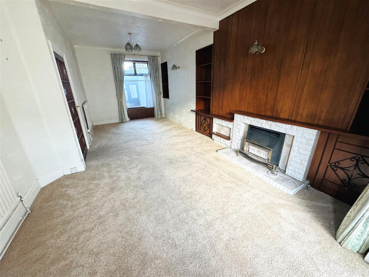 College Hill, Llanelli, SA15 1EL